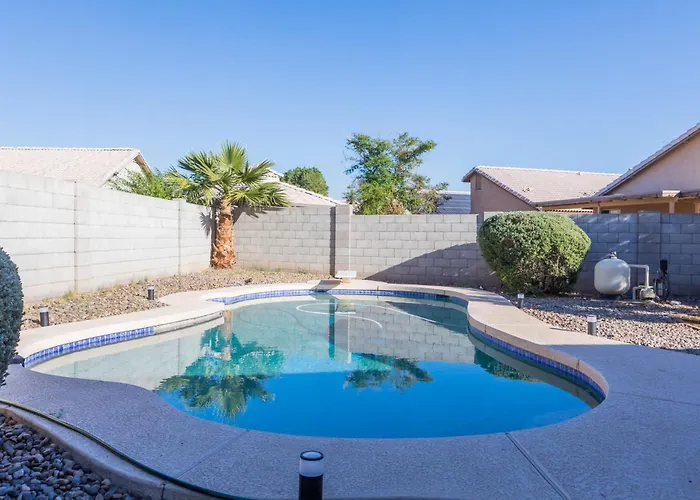 Cozy House W Pool Near State Farm Stadium Ferienhaus *