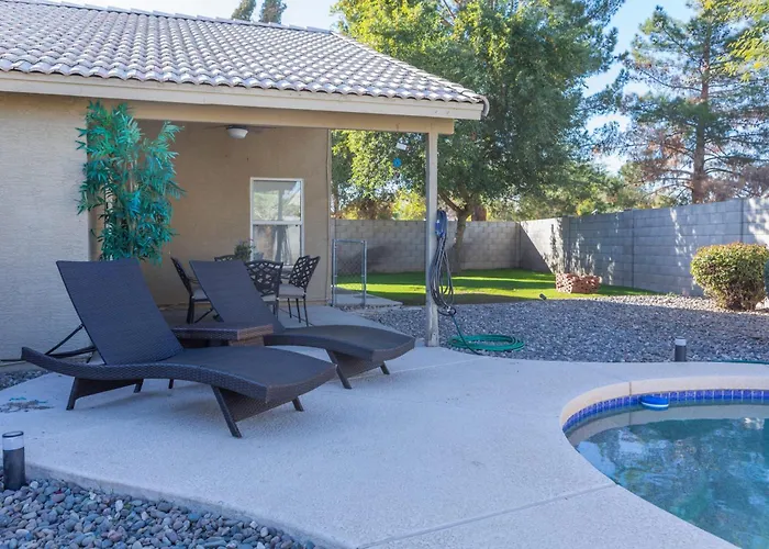 Ferienhaus Cozy House W Pool Near State Farm Stadium *