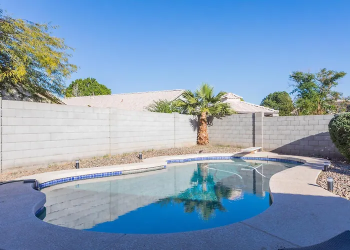 Cozy House W Pool Near State Farm Stadium * Glendale